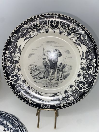 GIEN: Suite of 6 fine earthenware dessert...