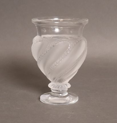 LALIQUE France
Ermenonville model vase on...