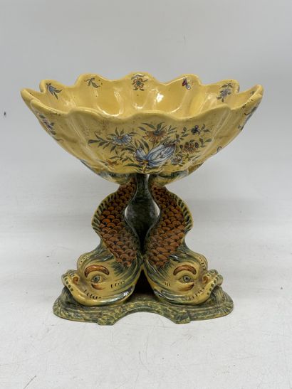 Earthenware display bowl with polychrome...