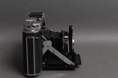 ZEISS IKON 
Super Ikonta 532/16 bellow camera,...