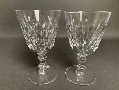 BACCARAT Set of cut crystal Armagnac stemmed...