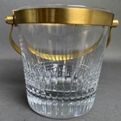 BACCARAT Cut crystal ice bucket, Nancy model,...