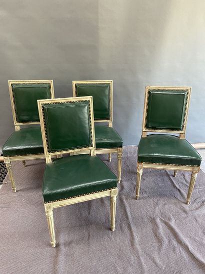 Suite of six flat-back Queen's chairs in...