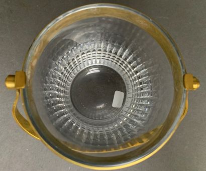 BACCARAT Cut crystal ice bucket, Nancy model,...