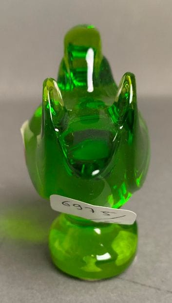 BACCARAT Green transparent crystal sculpture...