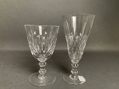 BACCARAT Set of cut crystal Armagnac stemmed...