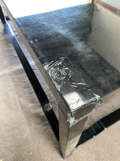 Coffee table in black lacquered wood, straight...