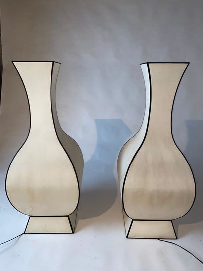 Pair of baluster-shaped pagoda lamps in white...