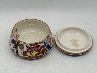 GIEN Covered polylobed earthenware bonbonnière...