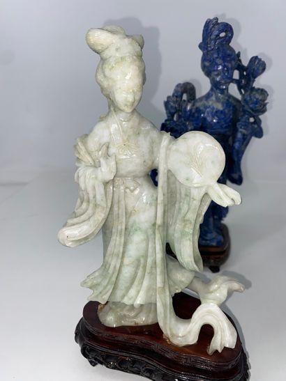 CHINA Set of five statuettes in hard stones...