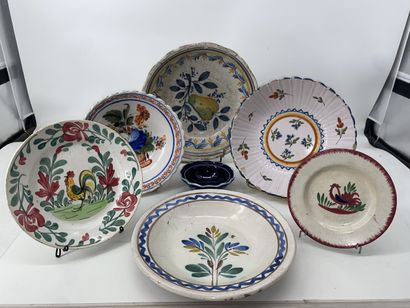 Earthenware lot, including 3 salad bowls...