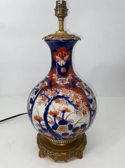 CHINA ? porcelain bottle vase with Imari...
