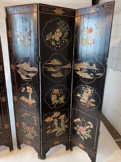 CHINA Six-leaf folding screen in incised...