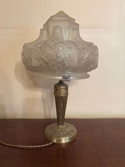 Bronze lamp base engraved with stylized Art...