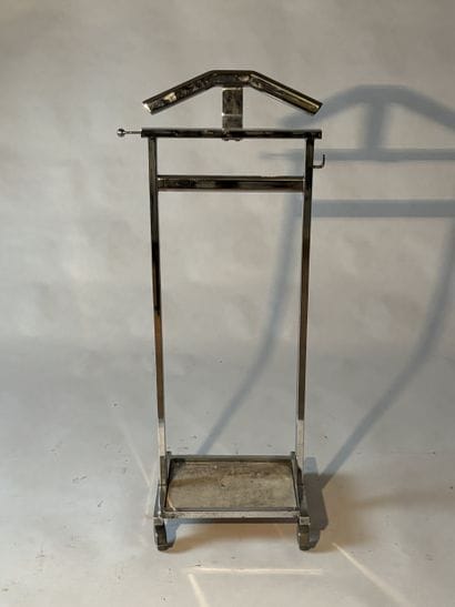 Chromed metal coat rack on casters, modernist...