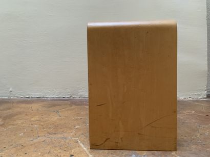 Tabouret bas curule en bois de placage, style...