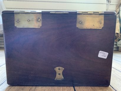 Coffret de toilettes de voyage en bois naturel...