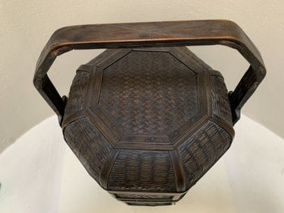 Petit panier à pique-nique en rotin et bois...