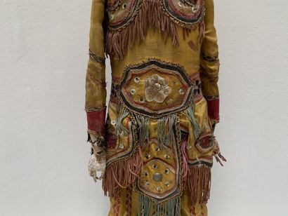 Marionnette de théatre en bois peint, tissus...