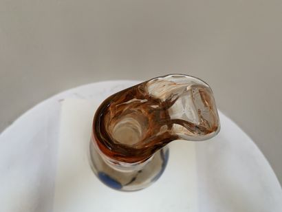 Ecole contemporaine
Bouteille en verre transparent...