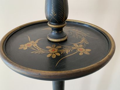 Lampe de parquet en bois laqué noir et doré...