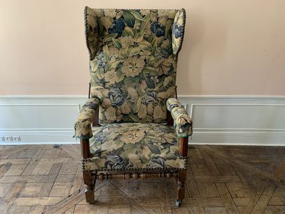 Fauteuil à oreilles basculant en bois naturel...