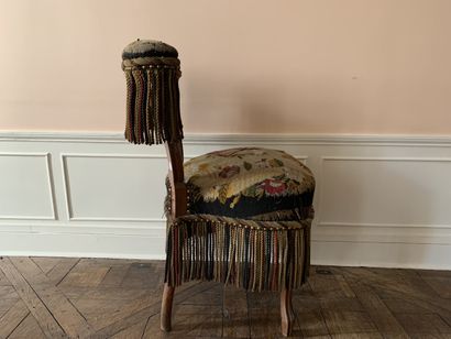 Chaise ponteuse en bois naturel garnie d'une...