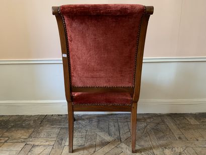 Fauteuil à dossier retourné en bois naturel...