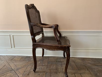 Fauteuil à dossier droit canné en bois naturel...