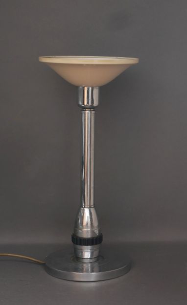 Maison JUMO 
Lampe de bureau Varilux en acier...