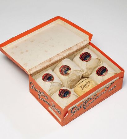 Dunlop Tennis Balls 1939 boite en carton...