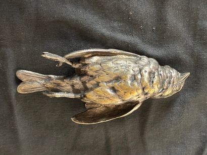Paul COMOLERA (1818-1897)
Dead bird
Silver-plated...