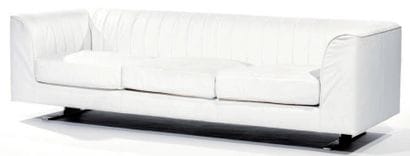 Pearson LLYOD (designer) & TACCHINI (éditeur)
Canapé...
