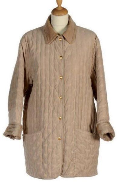 HERMES Paris
Veste matelassée en polyester...