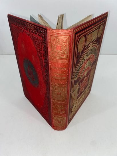 Jules VERNE 
Robur the Conqueror / A Lottery...