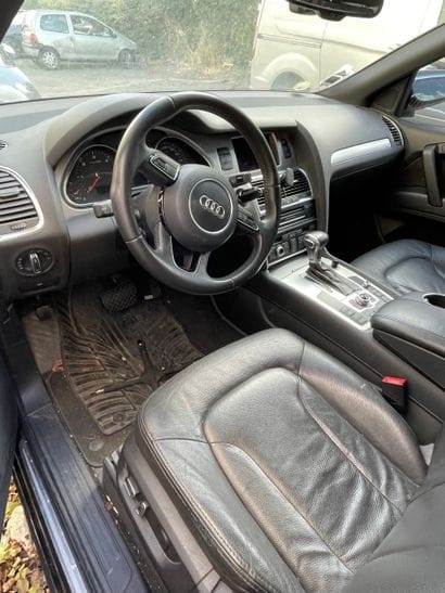 * VENTE SUR SAISIE : VENDU UNIQUEMENT À DES...