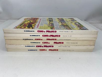 Lot comprenant : 
-	15 albums Prince Valiant,...