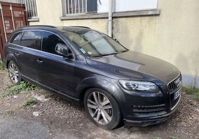 * VENTE SUR SAISIE : VENDU UNIQUEMENT À DES...