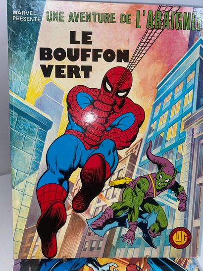 SUPER-HEROS MARVEL 
Ensemble de BD sur les...