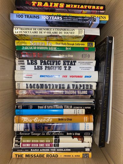 RAILROAD MODELING 
A collection of about...