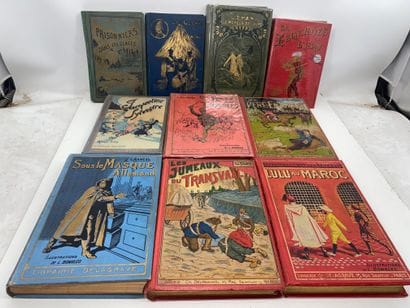 Lot de 10 livres d’enfants, reliures à cartonnages...