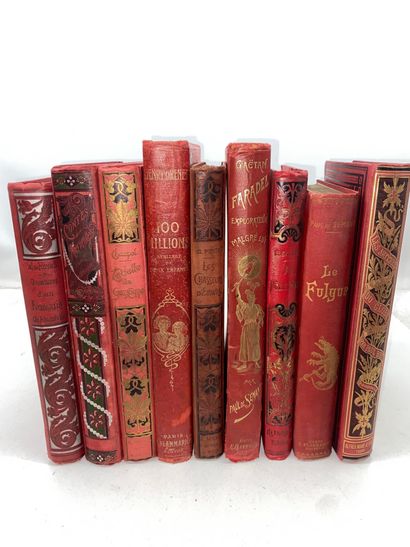 Lot de 9 livres d’enfants à cartonnages d’éditeurs...