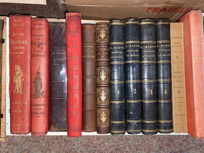 Lot d’environ 215 livres d’aventures, romans,...
