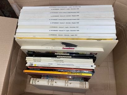 Set of comic books.
Like new
(2 boxes).