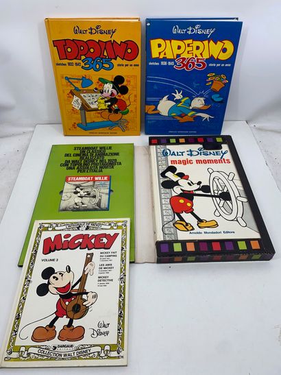 TOPOLINO, MICKEY, GOOFY, DONALD 
Set includes:
-...