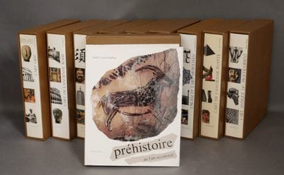 MAZENOD
Suite de dix volumes sous emboitage...