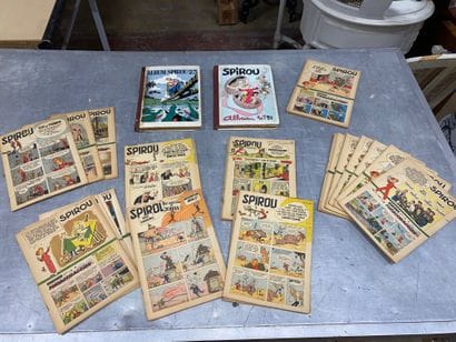 SPIROU 
Ensemble comprenant :
-	3 albums...