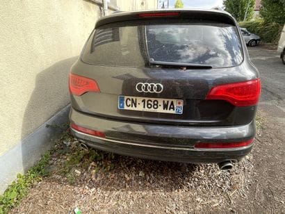 * VENTE SUR SAISIE : VENDU UNIQUEMENT À DES...