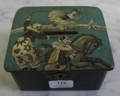 Tirelire en papier mâché