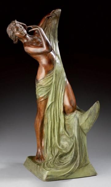 URIELA (Editeur, Cologne)
Sculpture en bronze...